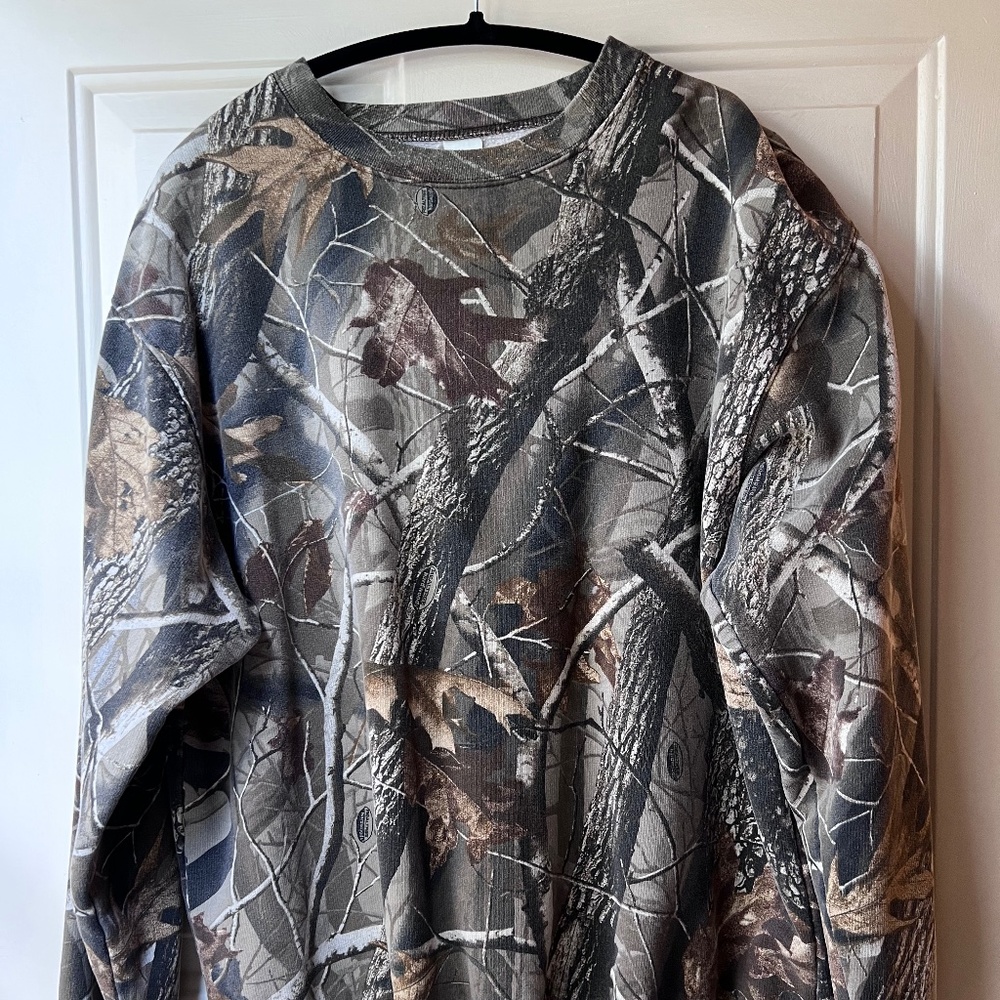 Liberty real tree came Sweatshirt